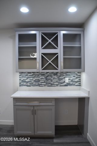 5930 N Placita Del Conde, Tucson, AZ 85718