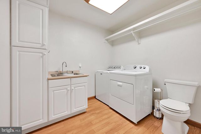 228 E CHERRY ST, Palmyra, PA 17078