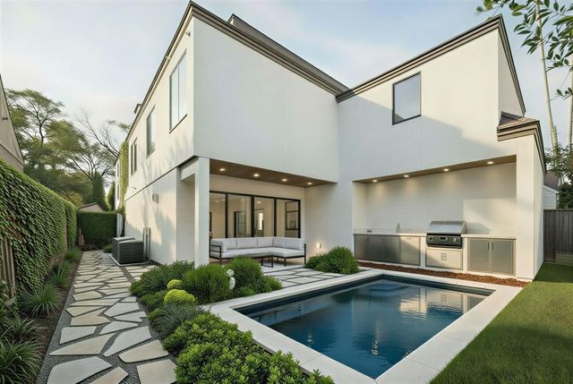 2217 Pelham Drive, Houston, TX 77019