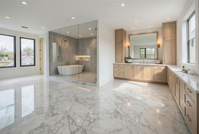 2217 Pelham Drive, Houston, TX 77019