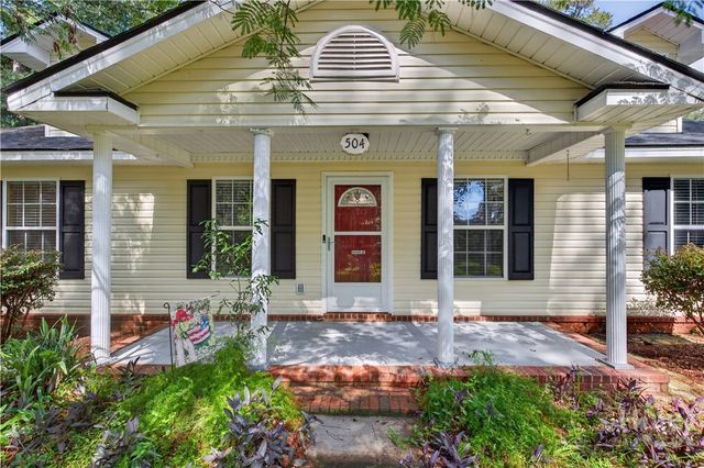 504 Lake Drive, Midway, GA 31320