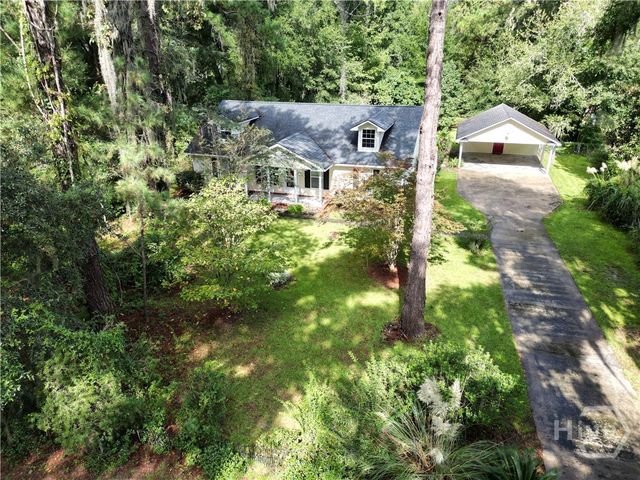 504 Lake Drive, Midway, GA 31320