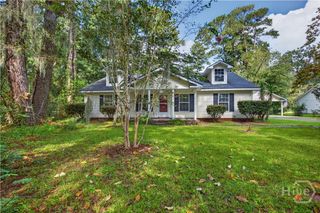 504 Lake Drive, Midway, GA 31320