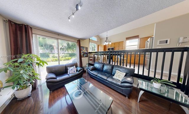 9640 Wyeth Ct, Wellington, FL 33414