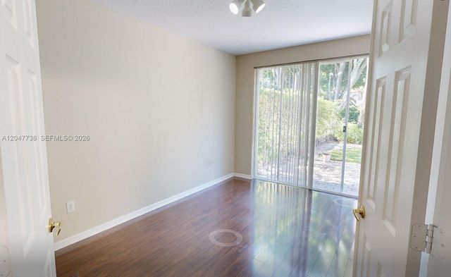 9640 Wyeth Ct, Wellington, FL 33414