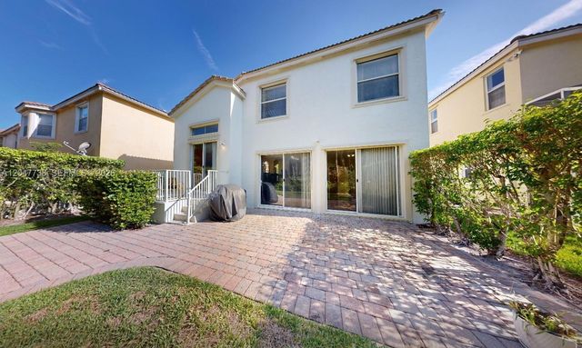 9640 Wyeth Ct, Wellington, FL 33414