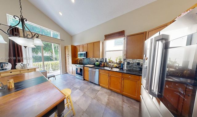 9640 Wyeth Ct, Wellington, FL 33414