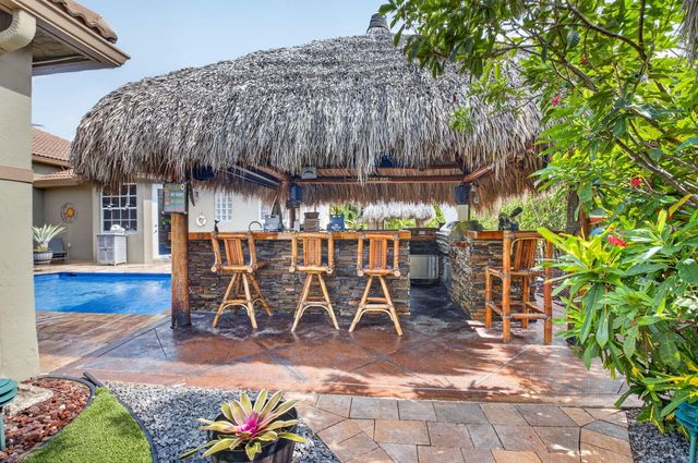 1590 SW 4TH Circle, Boca Raton, FL 33486