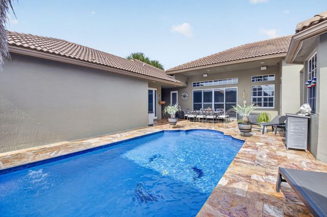 1590 SW 4TH Circle, Boca Raton, FL 33486