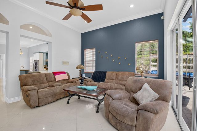 1590 SW 4TH Circle, Boca Raton, FL 33486