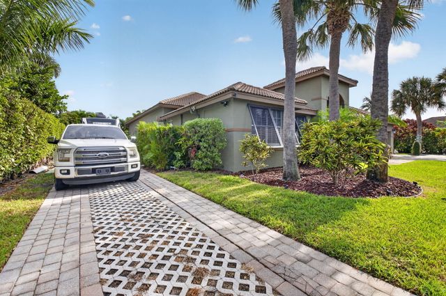 1590 SW 4TH Circle, Boca Raton, FL 33486