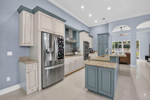 1590 SW 4TH Circle, Boca Raton, FL 33486