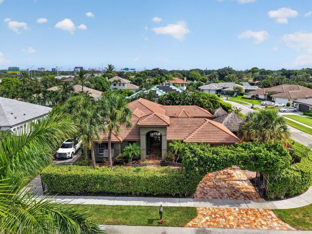 1590 SW 4TH Circle, Boca Raton, FL 33486