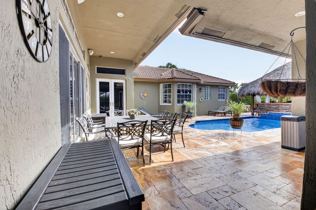 1590 SW 4TH Circle, Boca Raton, FL 33486