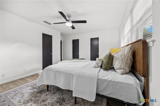 1906 Hooper Street, Killeen, TX 76543