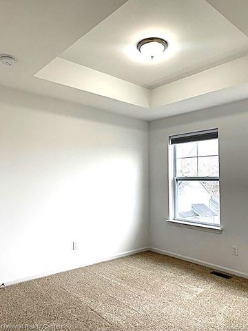 5939 Picall Drive, Troy, MI 48098