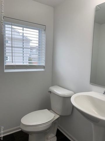 5939 Picall Drive, Troy, MI 48098