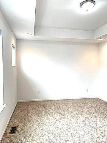 5939 Picall Drive, Troy, MI 48098