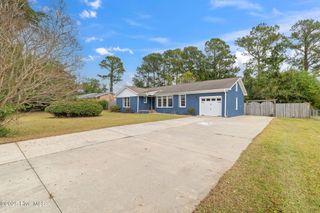 1206 Kings Grant Road, Wilmington, NC 28405