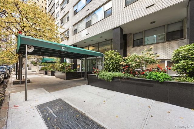 321 E 48th St Apt 9D, New York City, NY 10017