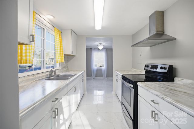 236 Clinton Avenue, Rock Hill, SC 29730