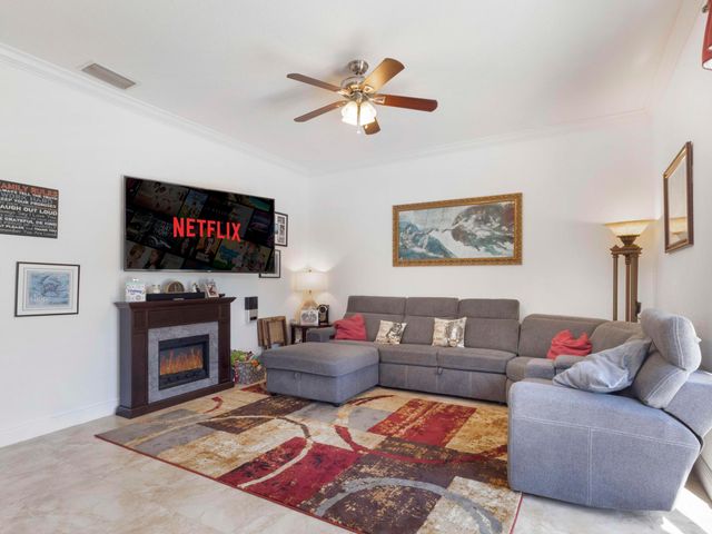 6025 Indian Forest Circle, Lake Worth, FL 33463