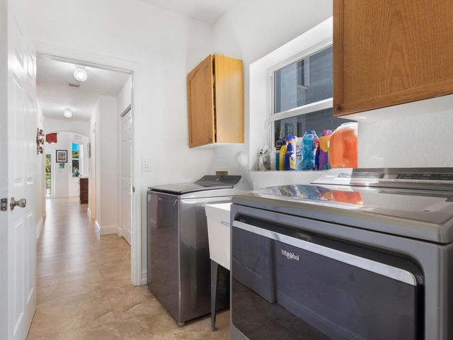 6025 Indian Forest Circle, Lake Worth, FL 33463