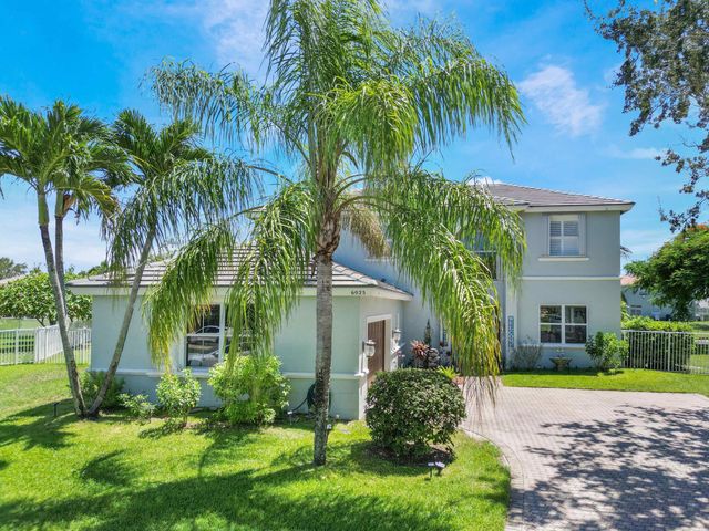 6025 Indian Forest Circle, Lake Worth, FL 33463