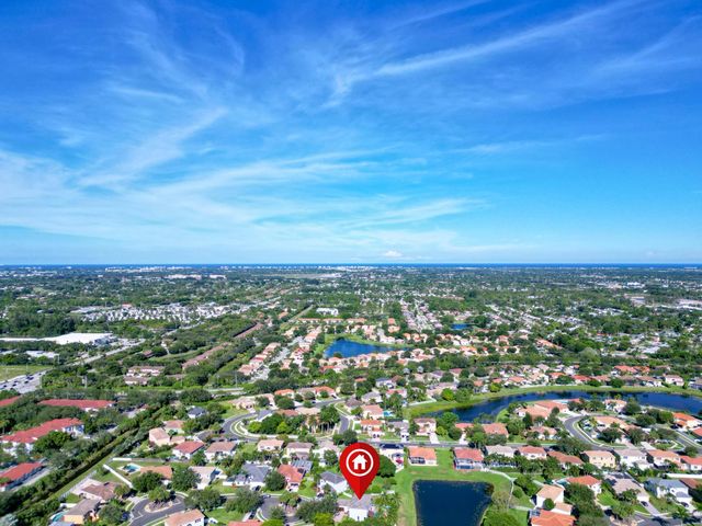 6025 Indian Forest Circle, Lake Worth, FL 33463