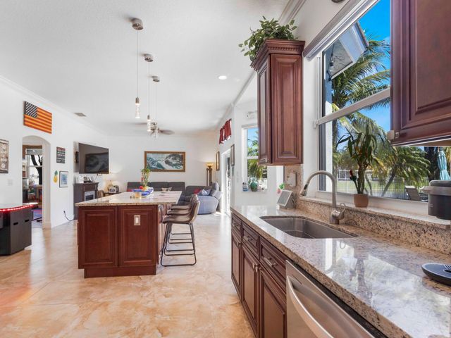 6025 Indian Forest Circle, Lake Worth, FL 33463