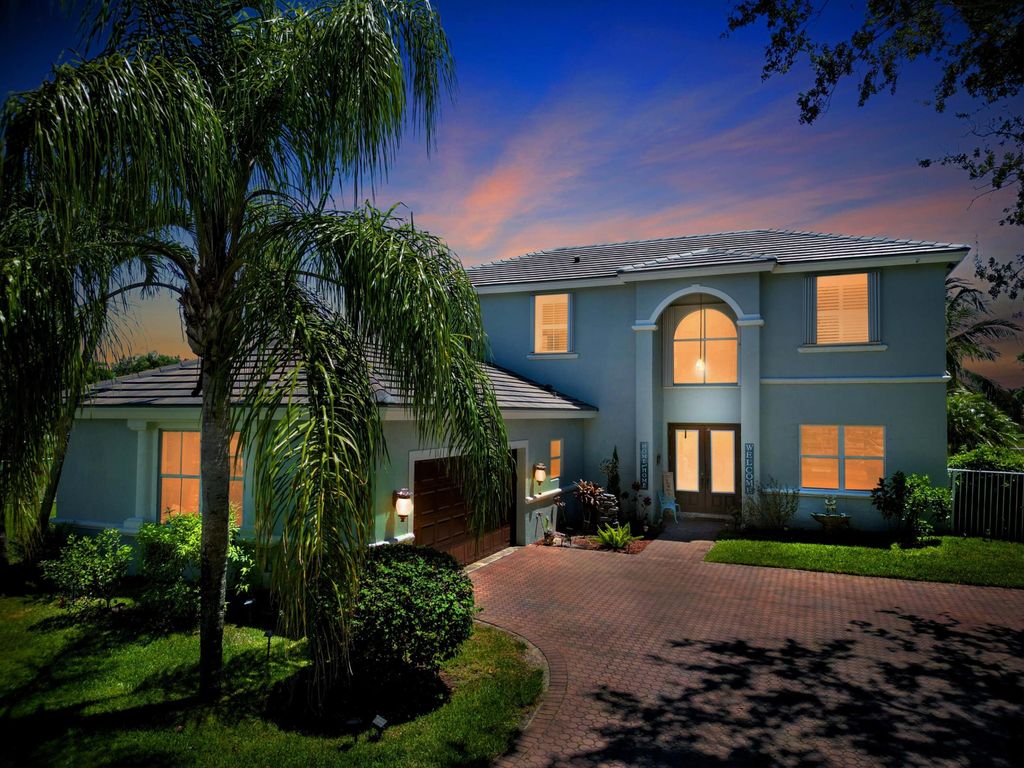 6025 Indian Forest Circle, Lake Worth, FL 33463
