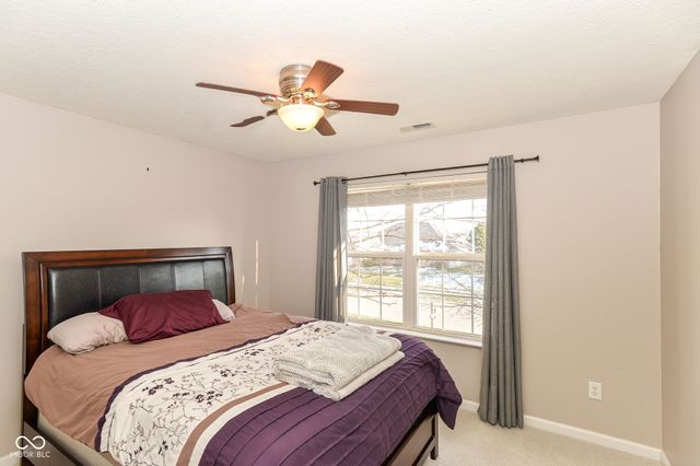 12054 Seahawks Lane, Fishers, IN 46037