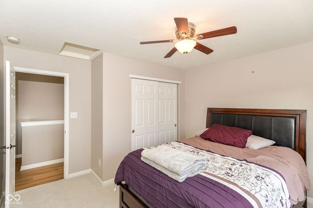 12054 Seahawks Lane, Fishers, IN 46037