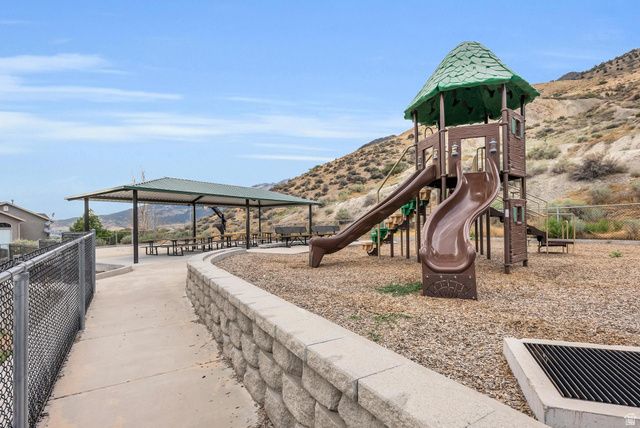 10432 N SAGE VISTA LN, Cedar Hills, UT 84062