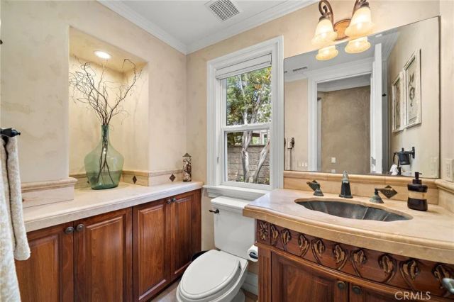 604 Calle Reata, San Clemente, CA 92673