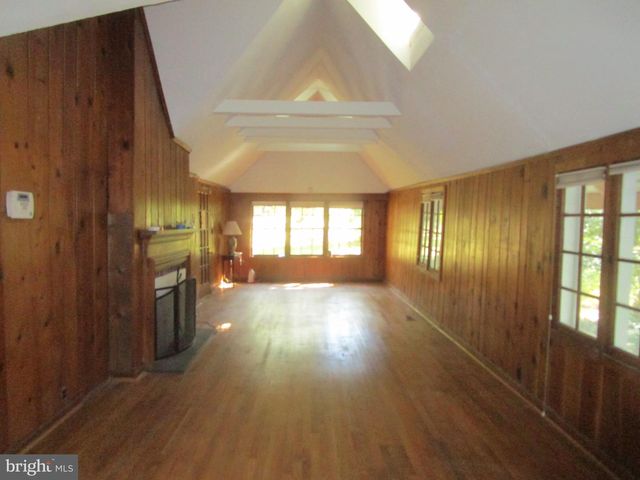 16605 BEALLE HILL RD, Waldorf, MD 20601