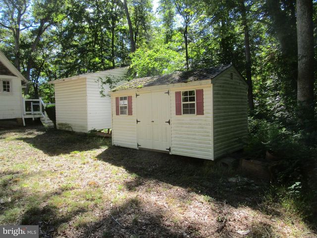 16605 BEALLE HILL RD, Waldorf, MD 20601