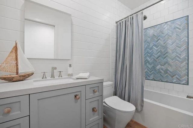 6925 Waters End Drive, Carlsbad, CA 92011