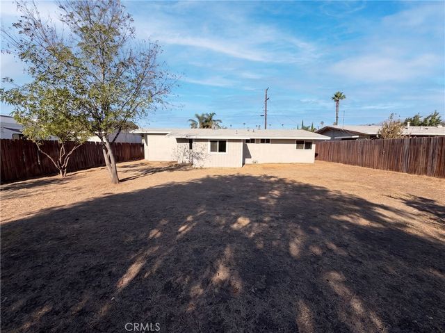 8869 Tangelo, Fontana, CA 92335