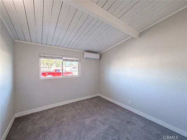 8869 Tangelo, Fontana, CA 92335