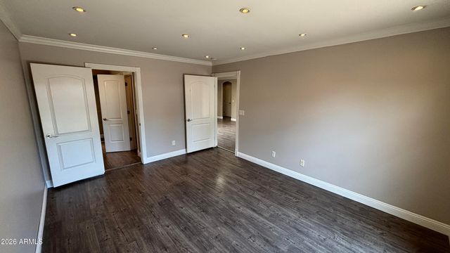 2529 E BLUEFIELD Avenue, Phoenix, AZ 85032