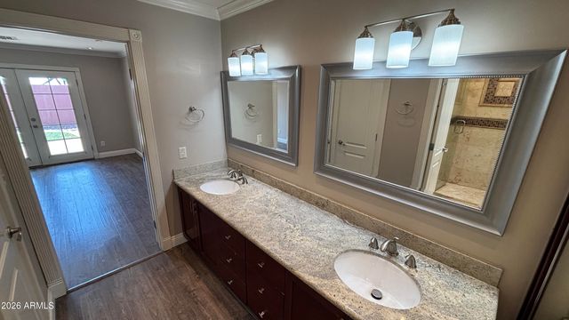 2529 E BLUEFIELD Avenue, Phoenix, AZ 85032