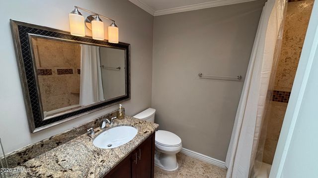 2529 E BLUEFIELD Avenue, Phoenix, AZ 85032