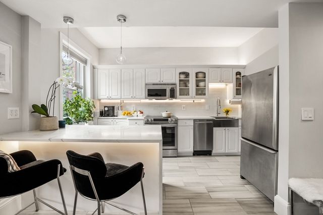 45 St. Botolph 203, Boston, MA 02116
