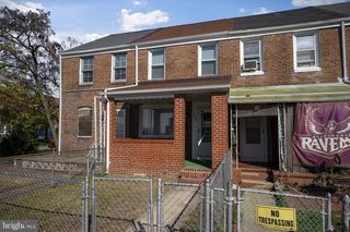 323 PINE ST, Dundalk, MD 21222