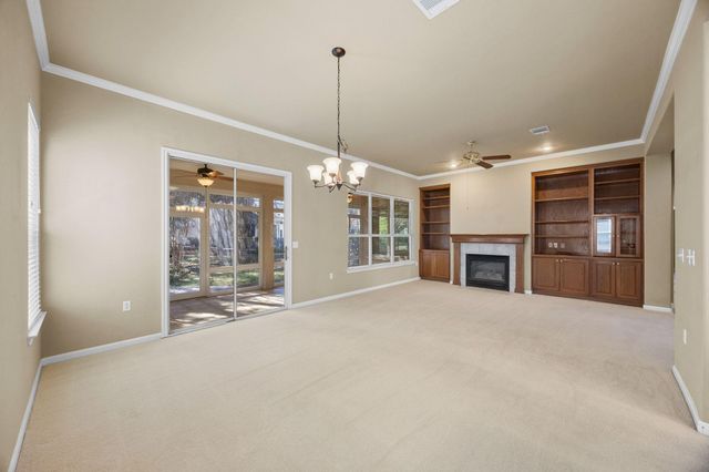 104 Lariat DR, Georgetown, TX 78633