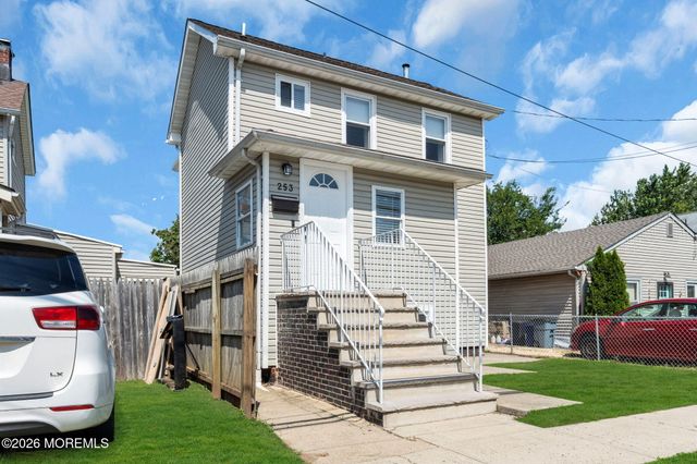 253 1st Street, Keyport, NJ 07735