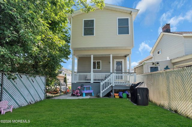 253 1st Street, Keyport, NJ 07735