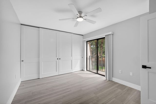 183 Charter Way, West Palm Beach, FL 33407