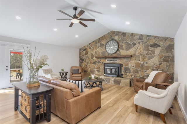 1566 Davy Lane, Denison, TX 75020